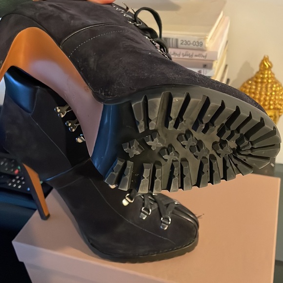 Alaia bootie navy blue sz. 39.5 - Picture 2 of 2